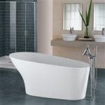white freestanding bathtub